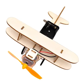 Дървена играчка модел самолет, ръчно изработени, дървени електрически монтаж, експеримент, студент