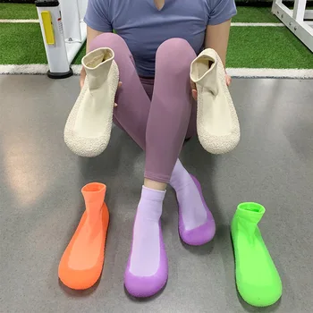 Женски мини чорапи за йога и фитнес, обувки, За децата, подрастващите момичета, светещи спортни чорапи, дишаща памучен нескользящая желейная обувки