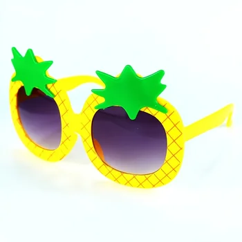 Стилни слънчеви очила във формата на ананас за малки момичета и момчета - са идеални за партита и спектакли!