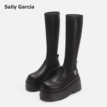 Черни обикновен матово дамски ботуши до коляното от микрофибър, Нови дизайнерски Високи ботуши без закопчалка на платформата, Модерни обувки за показване на подиума